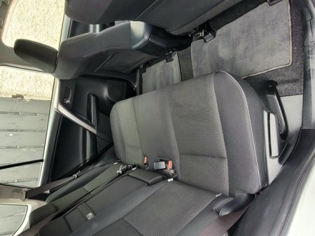 2018 TOYOTA Rav 4 RAV4 HYBRID LUNA SPORT 2WD 4DR AUTO €25,500 thumbnail