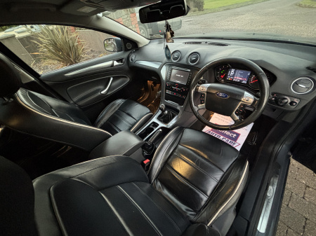 2014 Ford Mondeo Titanium X Business  €65,000,000 thumbnail