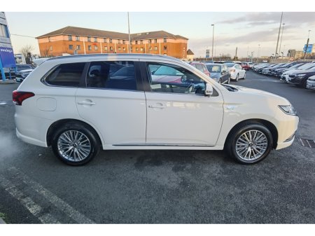 2020 Mitsubishi Outlander 2.4 EXCEED SAFETY AUTOMATIC PETROL PLUG-IN HYBRID - FINANCE AVAILABLE - CALL US TODAY ON 01 492 6566 OR 087-092 5525 €22,950