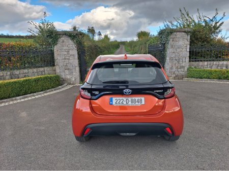 2022 Toyota Yaris 1.5 HYBRID 5DR AUTO 3 MONTH WARRANTY €17,950 thumbnail