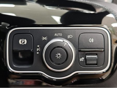 2022 Mercedes-Benz CLA Class CLA 250 E AMG LINE PREMIUM Automatic, Reversing camera €34,495 thumbnail