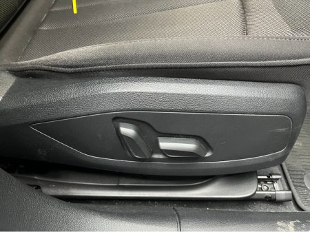 2021 Audi A4 €30950! 2021 AUDI A4 35TDI ADVANCED 2.0 AUTOMATIC / CRUISE CONTROL / 360° PARKING CAMERA / ELECTRIC HEATED SEATS / PADDLE SHIFTERS / AMBIENT LIGHTS €30,950 thumbnail