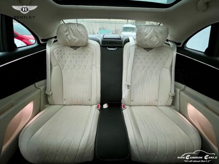 2023 Bentley Flying Spur AZURE €209,950 thumbnail