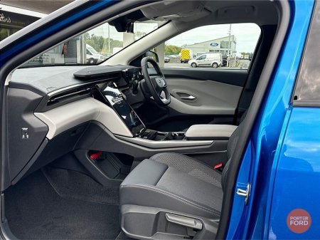 2025 Ford Explorer SELECT *UP TO 600KLMS RANGE* *77kWh Extended range* €42,850