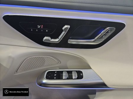 2025 Mercedes-Benz E Class E220D Exclusive Model €88,786 thumbnail