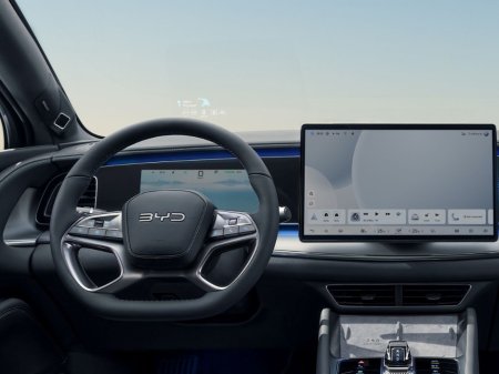 2025 BYD Sealion 7 Comfort 82.5kWh €46,995 thumbnail