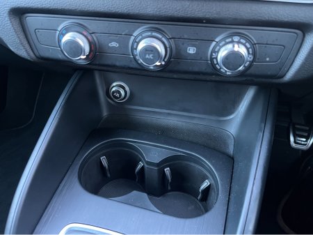 2020 Audi A3 S-LINE SPORTBACK 30TFSI MANUAL 1.0 PETROL thumbnail