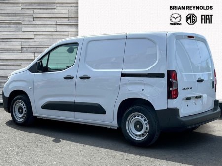 2025 Fiat Doblo Cargo SWB 650KG Tecnico 1.5D 100HP €20,500