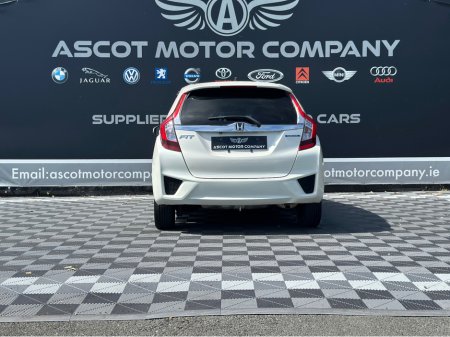 2014 Honda Fit Hybrid €9,250