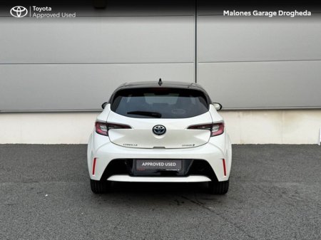 2021 Toyota Corolla 1.8 Hybrid Luna Sport Call Now: 041 980 2420 €27,950