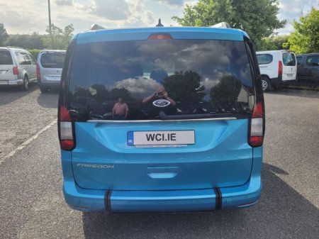 2025 Ford Tourneo Connect Wheelchair Accessible AUTO €44,995