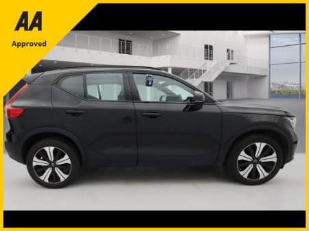 2022 Volvo XC40 2022 T4 PLUS 55,953 Kilometers €36,950 thumbnail