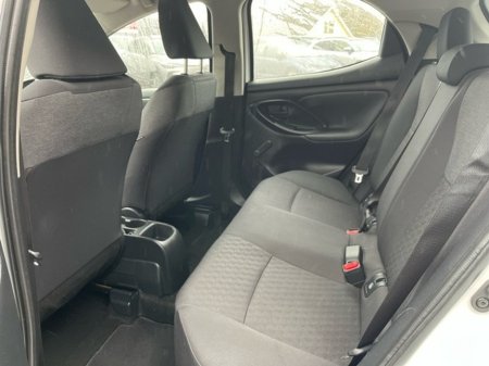 2022 Toyota Yaris FRESH SELECTION OF TRADE-INS YARIS 1.0 LUNA 4DR thumbnail