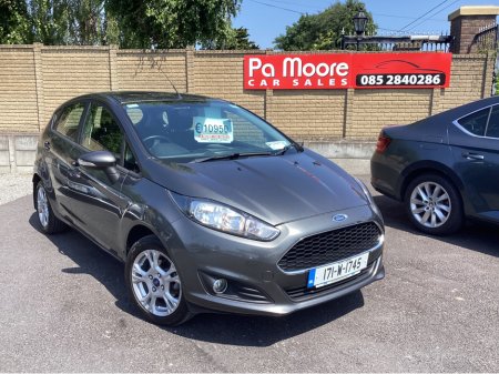 2017 Ford Fiesta * PETROL