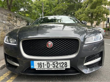 2016 Jaguar XF 2.0 D R-SPORT ONLY 45,000 MILES TAX MAY 2026 €14,995