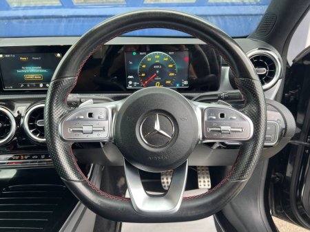2019 Mercedes-Benz A Class A180d AMG 1.5 AUTO // HEATED SPORT SEATS // APPLE CARPLAY/ANDROID AUTO // REVERSE CAMERA €22,950