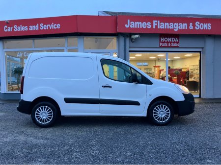 2017 Peugeot Partner 850 PROFESSIONAL L1 HD €8,500