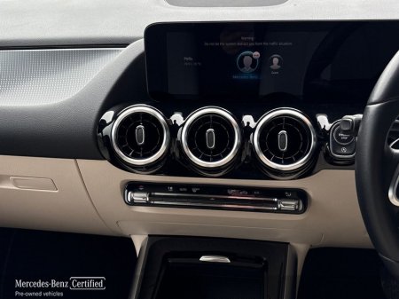 2023 Mercedes-Benz GLA Class GLA 200 d A/T Progressive €44,900 thumbnail