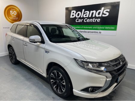 2017 Mitsubishi Outlander (Very Low Kms) HYBRID 2.0 PHEV AUTOMATIC 5DR MODEL  www.bolandscarcentre.ie €18,900