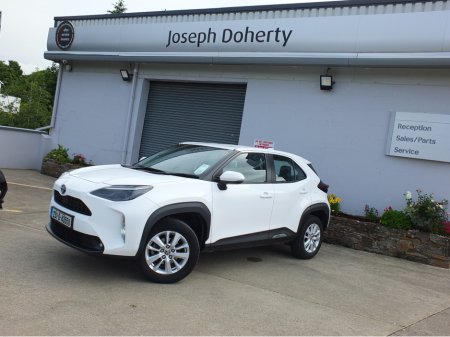 2023 Toyota Yaris Cross CR LUNA 4DR AUTO €26,495