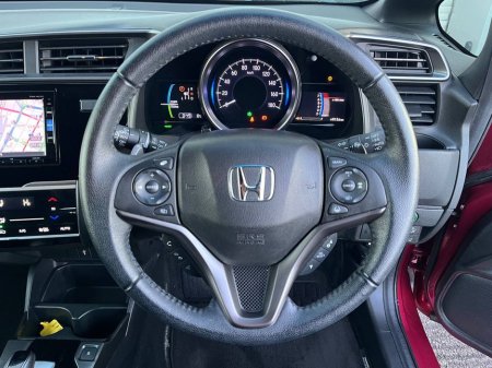 2018 Honda Fit F-PACKAGE 1.5 HYBRID // REVERSE CAMERA // ADAPTIVE CRUISE CONTROL // DIAMOND CUT ALLOYS €12,900