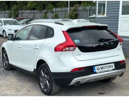 2015 Volvo V40 Cross Country D4 2.0L DIESEL AUTOMATIC(2293) €13,495