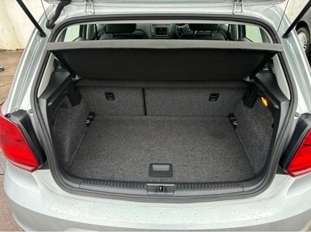 2016 Volkswagen Polo 1.2i TSI Petrol Automatic Comfortline €13,750 thumbnail