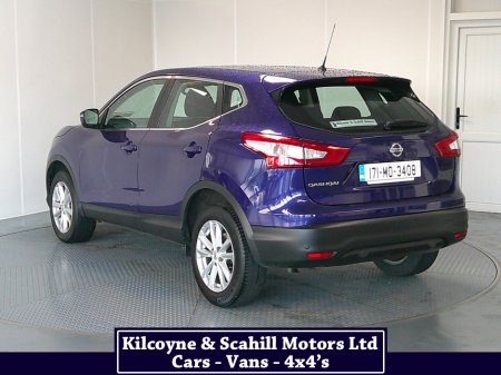 2017 Nissan Qashqai 1.5 DCI ACENTA 110PS 5 5DR €12,950 thumbnail