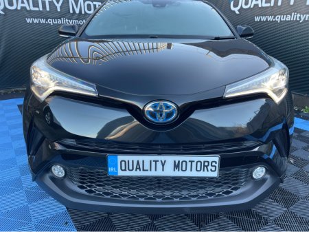 2017 Toyota C-HR 2017 TOYOTA C-HR HYBRID (S10)