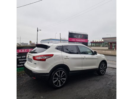 2015 Nissan Qashqai 1.5 DSL XE €10,950