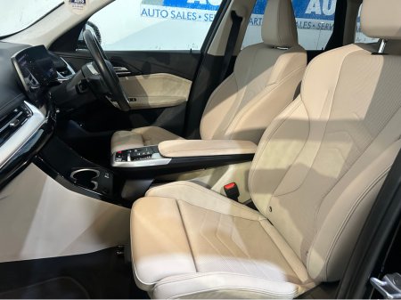 2023 BMW X1 PHEV XDRIVE X LINE 30E €37,750 thumbnail