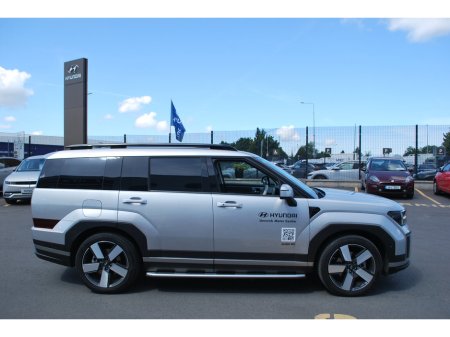 2025 Hyundai Santa Fe 1.6 PHEV 4WD Premium €65,950 thumbnail