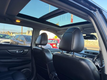 2016 Nissan X-Trail 1.6 DSL SVE 7 SEATER   LEATHER €13,950 thumbnail