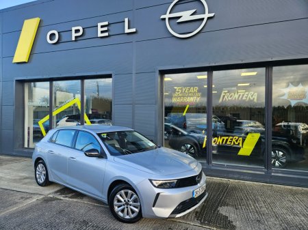 2024 Opel Astra SC 1.5 Turbo D 130PS 8 Speed Auto €27,950