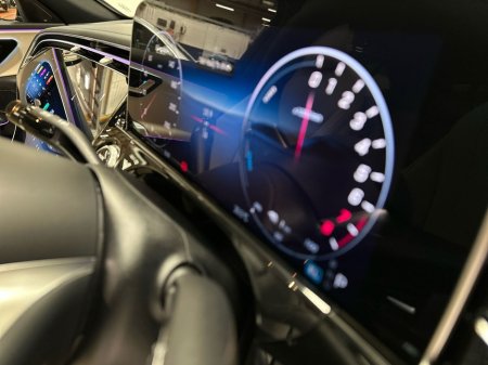 2026 Mercedes-Benz E Class E300 e AMG Edition + PHEV €94,556 thumbnail