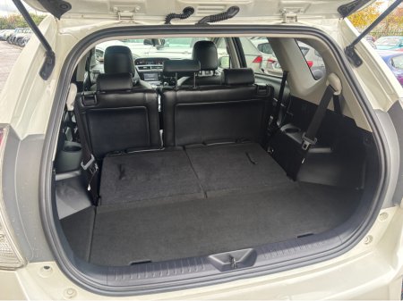 2018 Toyota Prius Alpha GR SPORT 7 SEATER AUTOMATIC HYBRID 1.8 PETROL //REVERSE CAMERA//KEYLESS ENTRY//HALF LEATHER GR SEATS// €23,950 thumbnail