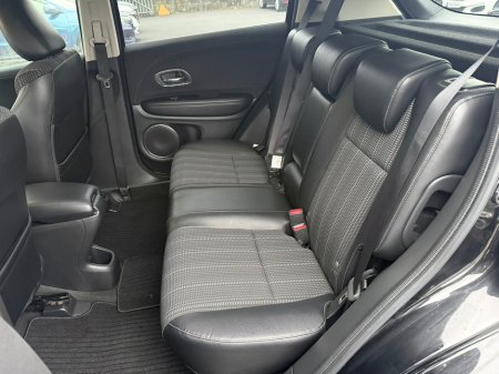 2015 Honda Vezel  €14,990 thumbnail