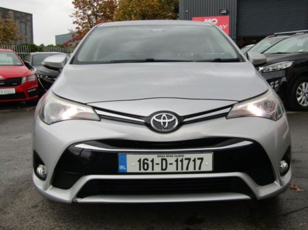 2016 Toyota Avensis 2.0D SOL 4DR €9,950
