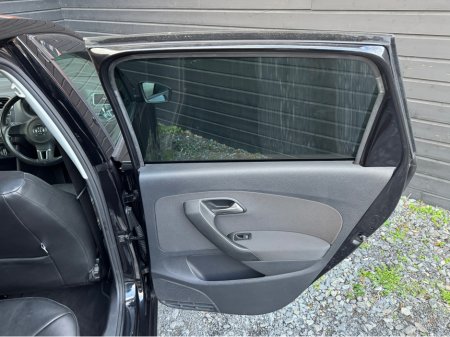 2014 Volkswagen Polo 1.2 TSI AUTO €8,995 thumbnail