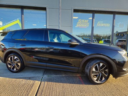 2025 Opel Grandland GS PureTech 136 MHEV €38,000