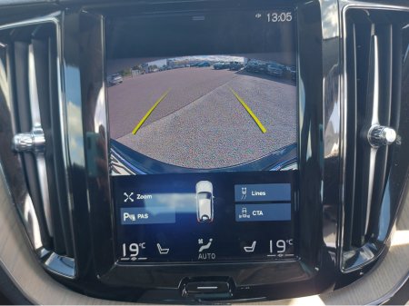 2020 Volvo XC60 D4 INSCRIPTION 5DR AUTO €39,950 thumbnail