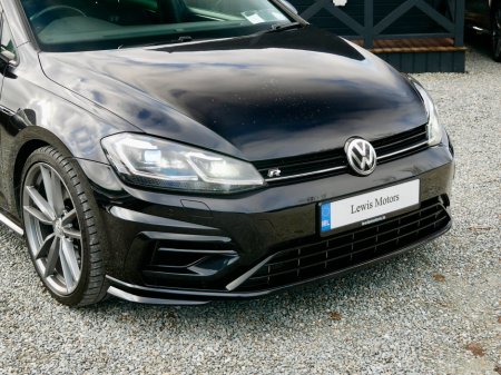 2019 Volkswagen Golf 2.0 TSI 5DR 300HP DSG 4M R €34,950 thumbnail