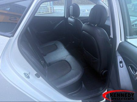 2014 Hyundai ix35 1.7 EXECUTIVE 4DR €8,995 thumbnail