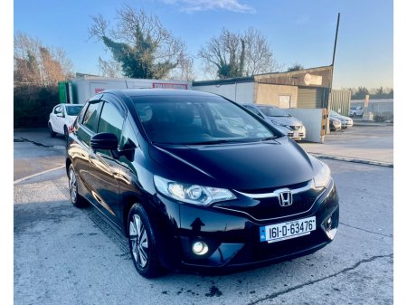 2016 Honda Fit  €9,299