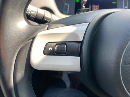 2020 Honda Fit 1.5i Petrol Hybrid Automatic €17,950 thumbnail