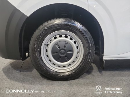 2026 Volkswagen Transporter Startline LWB 110Hp 6sp Manual €32,073 thumbnail