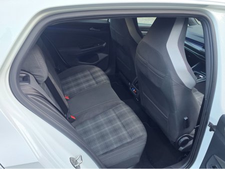 2021 Volkswagen Golf 212 VW GOLF MK 8 GTD 200BHP WINTER PACK €38,995 thumbnail