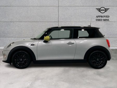 2020 MINI Hatch 3-Door Cooper Classic €19,950