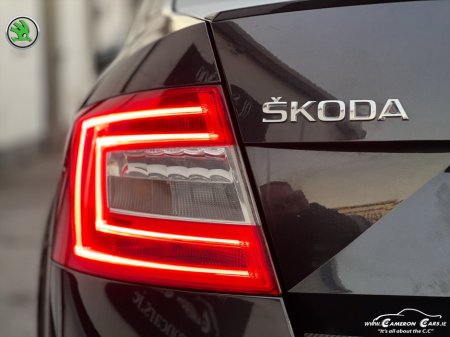 2016 Skoda Octavia STYLE 1.6 TDI CARPLAY XENON €9,950 thumbnail