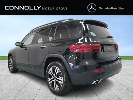2025 Mercedes-Benz GLB 200d €58,945